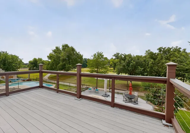 Photo 4 of Sale Pending at 712 Water Oak Dr, Plano, TX 75025 | MLS# 21291585 | Listing updated on 2026-09-10
