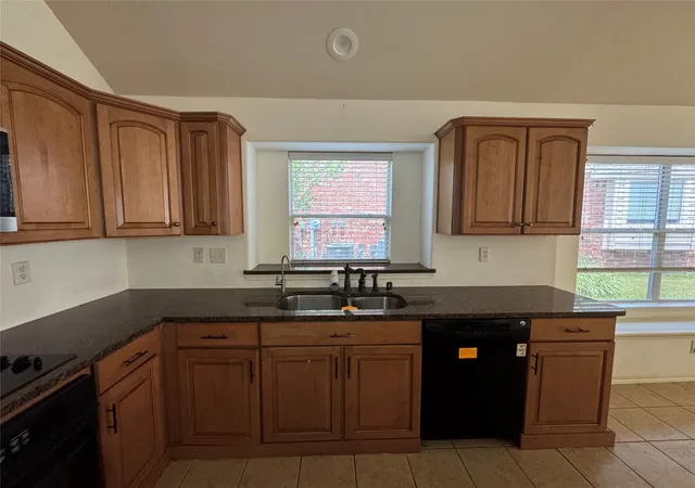 Photo 4 of Sale Pending at 2033 Meadow Park Dr, Princeton, TX 75407 | MLS# 21290260 | Listing updated on 2026-09-10
