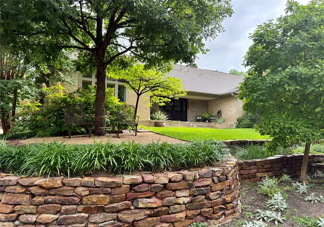 Photo 1 of Single family home for sale at 10115 Chesterton Dr, Dallas, TX 75238 | MLS# 21292034 | Listing updated on 2026-09-13