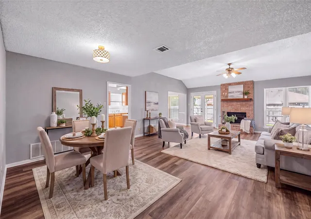 Photo 2 of Single family home for sale at 316 Evergreen Ct, Hewitt, TX 76643 | MLS# 21287195 | Listing updated on 2026-09-12