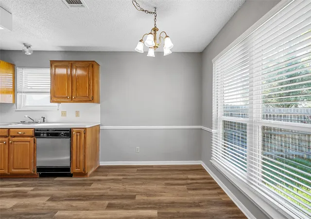Photo 4 of Single family home for sale at 316 Evergreen Ct, Hewitt, TX 76643 | MLS# 21287195 | Listing updated on 2026-09-12