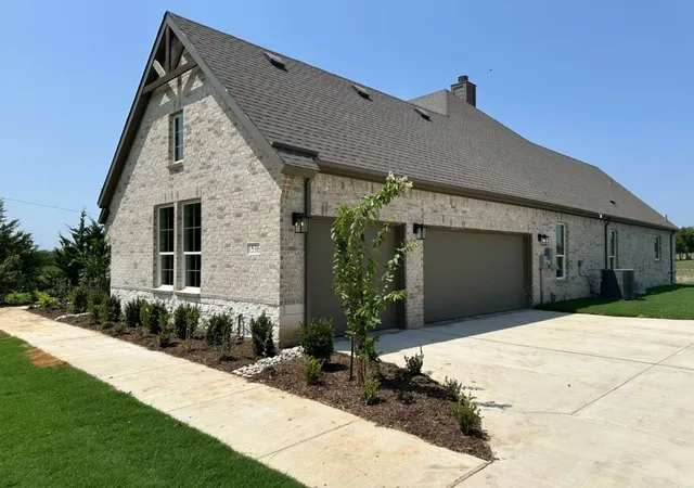 Photo 3 of Single family home for sale at 1536 County Rd, Leonard, TX 75452 | MLS# 21292175 | Listing updated on 2026-09-30
