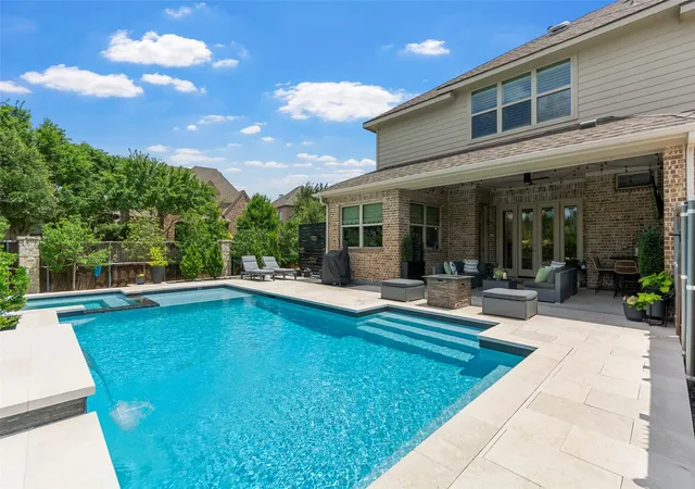 Photo 3 of Single family home for sale at 856 Fountain View Ct, Allen, TX 75013 | MLS# 21289449 | Listing updated on 2026-09-12