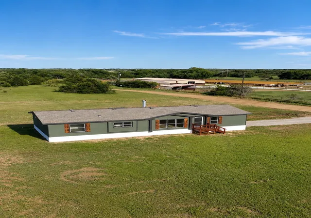 Photo 1 of Manufactured home for sale at 2990 County Road 155, Whitesboro, TX 76273 | MLS# 21292022 | Listing updated on 2026-09-11
