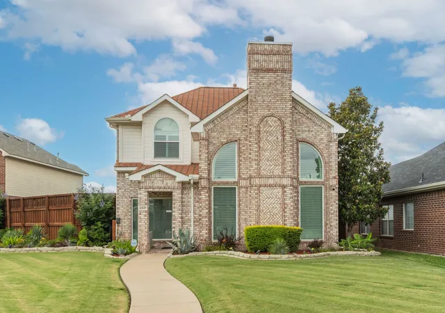 Photo 1 of Sale Pending at 2337 Terping Pl, Plano, TX 75025 | MLS# 21285731 | Listing updated on 2026-09-11
