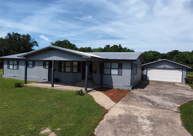 Photo 2 of Single family home for sale at 260 County Road 1885, Yantis, TX 75497 | MLS# 21291244 | Listing updated on 2026-07-31