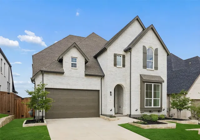 Photo 1 of Single family home for sale at 1729 Boxwood Row Dr, Aubrey, TX 76227 | MLS# 21292535 | Listing updated on 2026-09-13