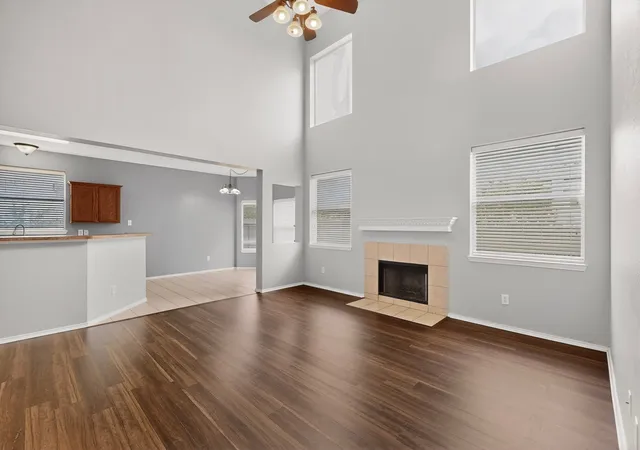 Photo 3 of Single family home for sale at 604 Dyann Dr, Royse City, TX 75189 | MLS# 21290947 | Listing updated on 2026-10-06
