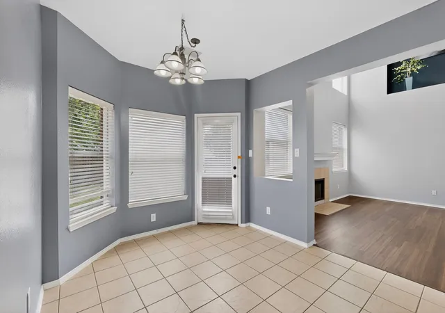 Photo 4 of Single family home for sale at 604 Dyann Dr, Royse City, TX 75189 | MLS# 21290947 | Listing updated on 2026-10-06