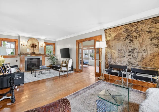 Photo 3 of Mansion for sale at 1600 Elizabeth Blvd, Fort Worth, TX 76110 | MLS# 21274086 | Listing updated on 2026-08-01