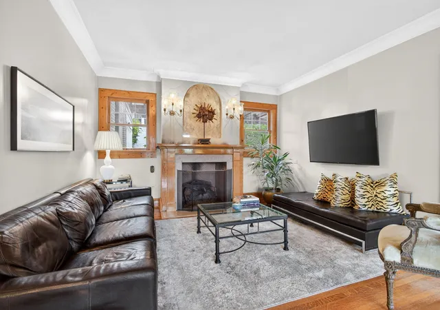 Photo 3 of Single family home for sale at 1600 Elizabeth Blvd, Fort Worth, TX 76110 | MLS# 21274086 | Listing updated on 2026-08-01