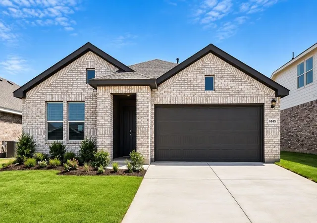 Photo 1 of Sale Pending at 1065 Burnt Ranch Rd, Fort Worth, TX 76131 | MLS# 21292169 | Listing updated on 2026-09-11