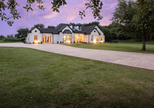 Photo 2 of Single family home for sale at 1650 Windmill Ct, Allen, TX 75002 | MLS# 21277000 | Listing updated on 2026-09-12