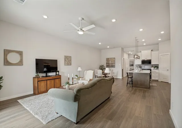 Photo 3 of Sale Pending at 618 Tall Grass Trl, Wylie, TX 75098 | MLS# 21292395 | Listing updated on 2026-07-30