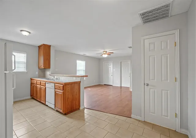 Photo 3 of Multi family home for sale at 408 410 Cleveland, Sherman, TX 75090 | MLS# 21292786 | Listing updated on 2026-09-24