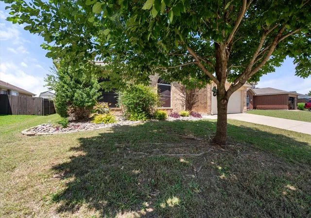 Photo 2 of Sale Pending at 3429 Newgate St, Midlothian, TX 76065 | MLS# 21292923 | Listing updated on 2026-09-09