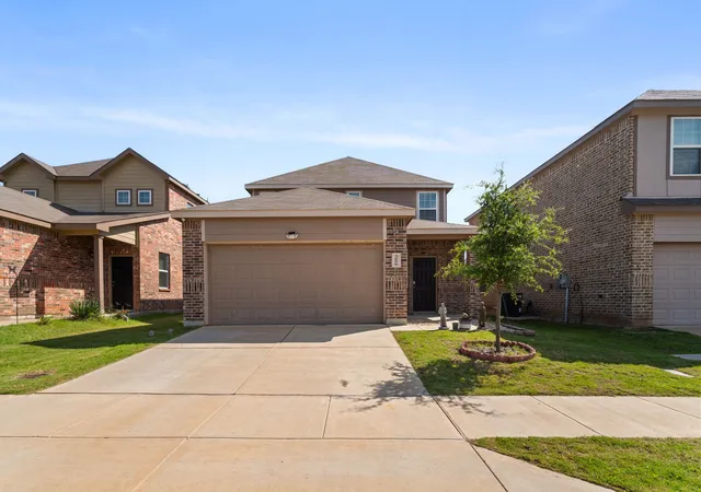 Photo 1 of Single family home for sale at 3606 Kings Dr, Ennis, TX 75119 | MLS# 21288044 | Listing updated on 2026-09-10