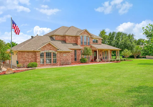 Photo 1 of Single family home for sale at 10519 E Clover Ln, Forney, TX 75126 | MLS# 21288972 | Listing updated on 2026-09-09