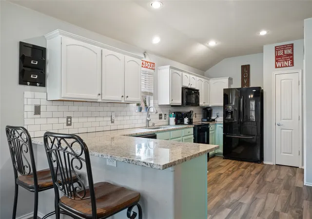 Photo 2 of Sale Pending at 3621 Wolf Creek Ln, Melissa, TX 75454 | MLS# 21293216 | Listing updated on 2026-07-31