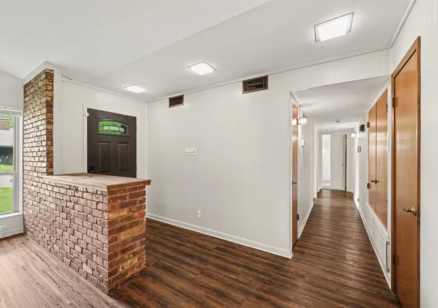 Photo 3 of Single family home for sale at 805 Wes Michael Rd, Bonham, TX 75418 | MLS# 21278918 | Listing updated on 2026-09-09