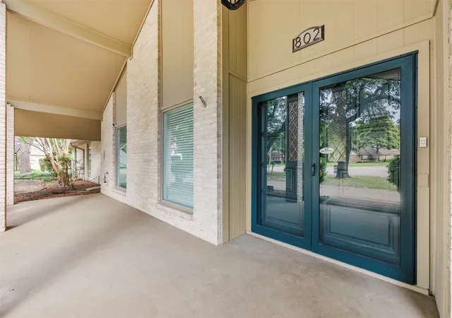 Photo 4 of Sale Pending at 802 Rock Canyon Dr, Duncanville, TX 75137 | MLS# 21287649 | Listing updated on 2026-08-31