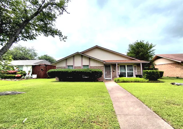 Photo 1 of Single family home for sale at 1418 Whiteoak Dr, Garland, TX 75040 | MLS# 21293400 | Listing updated on 2026-09-13