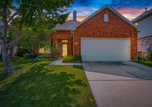 Photo 1 of Sale Pending at 2613 Hudson Xing, Mc Kinney, TX 75072 | MLS# 21292427 | Listing updated on 2026-07-29