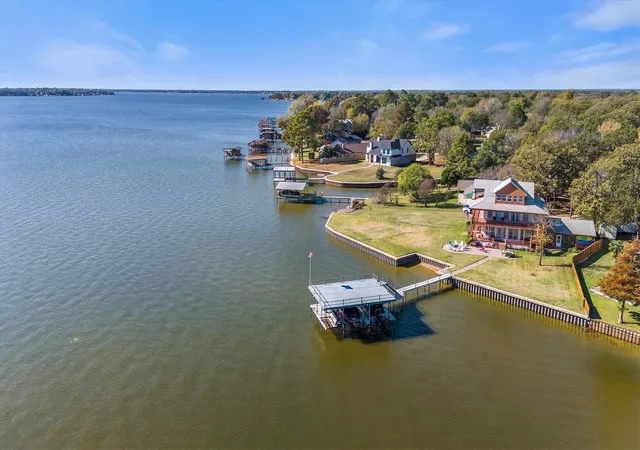 Photo 2 of Single family home for sale at 106 Jim St, Gun Barrel City, TX 75156 | MLS# 21287224 | Listing updated on 2026-09-14