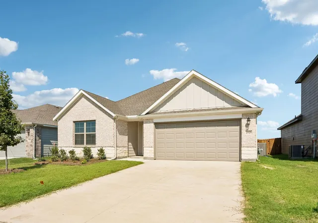 Photo 2 of Sale Pending at 2525 Canadian Wy, Crandall, TX 75114 | MLS# 21293517 | Listing updated on 2026-09-14