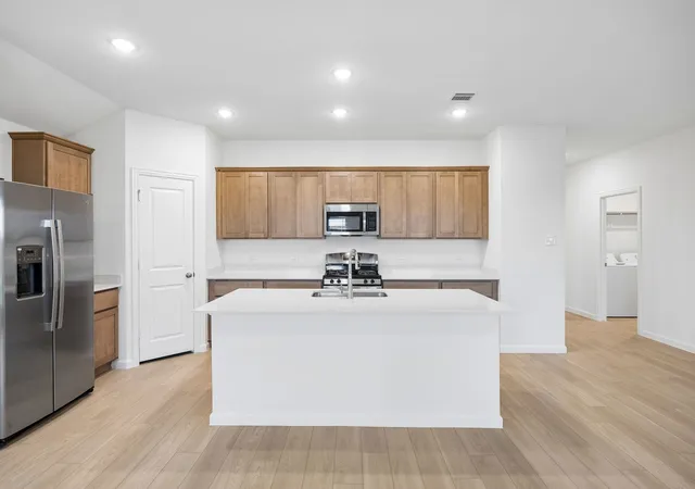 Photo 4 of Sale Pending at 2525 Canadian Wy, Crandall, TX 75114 | MLS# 21293517 | Listing updated on 2026-09-14
