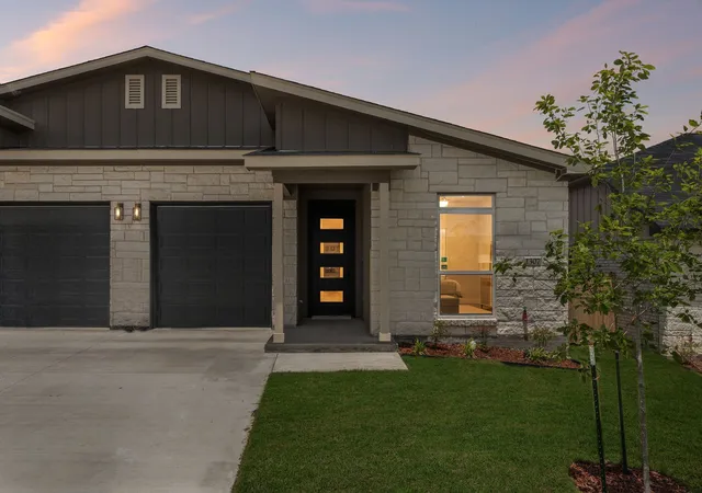 Photo 1 of Townhouse for sale at 1307 Lone Pine Wy, Killeen, TX 76543 | MLS# 21293755 | Listing updated on 2026-09-12