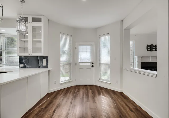 Photo 3 of Single family home for sale at 419 Misty Meadow Dr, Allen, TX 75013 | MLS# 21290854 | Listing updated on 2026-09-11