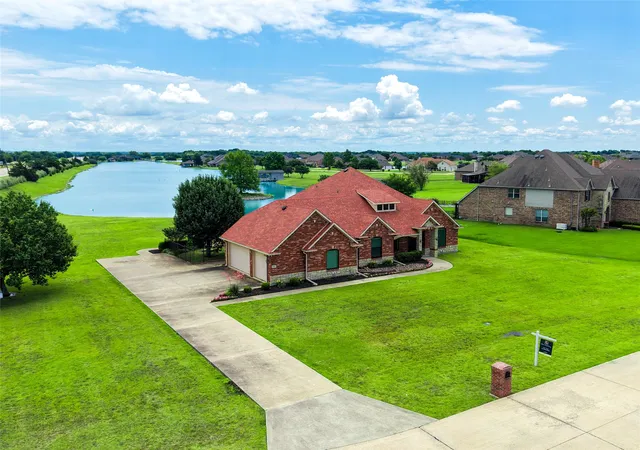 Photo 1 of Single family home for sale at 101 Island Wy, Princeton, TX 75407 | MLS# 21204056 | Listing updated on 2026-09-10