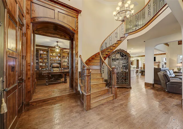 Photo 3 of Sale Pending at 3878 Benchmark Ln, Frisco, TX 75034 | MLS# 21292366 | Listing updated on 2026-10-02