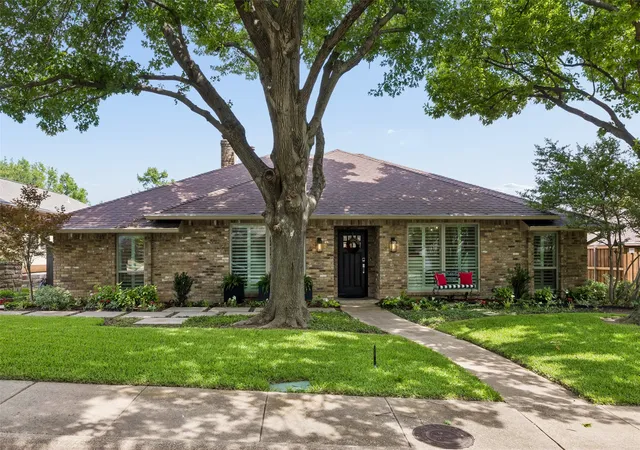 Photo 1 of Sale Pending at 7104 Claybrook Dr, Dallas, TX 75231 | MLS# 21288567 | Listing updated on 2026-08-01