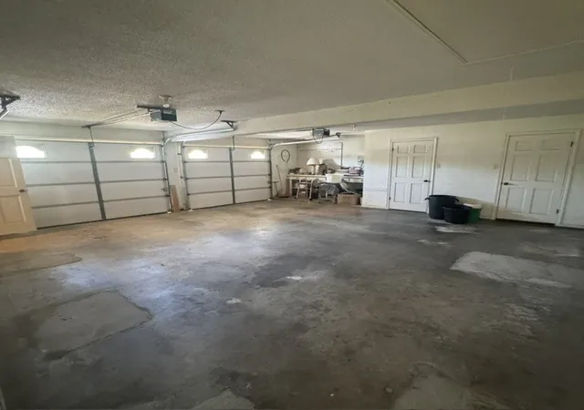 Photo 3 of Single family home for sale at 1210 W Westhill Dr, Cleburne, TX 76033 | MLS# 21294265 | Listing updated on 2026-09-09