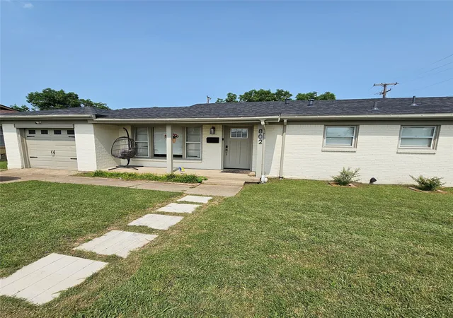 Photo 1 of Single family home for sale at 802 Brown Trl, Bedford, TX 76022 | MLS# 21292469 | Listing updated on 2026-07-31