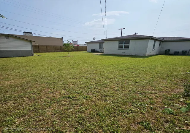 Photo 3 of Single family home for sale at 802 Brown Trl, Bedford, TX 76022 | MLS# 21292469 | Listing updated on 2026-07-31