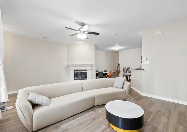 Photo 4 of Townhouse for sale at 5504 Conch Train Rd, Mc Kinney, TX 75070 | MLS# 21294375 | Listing updated on 2026-09-08