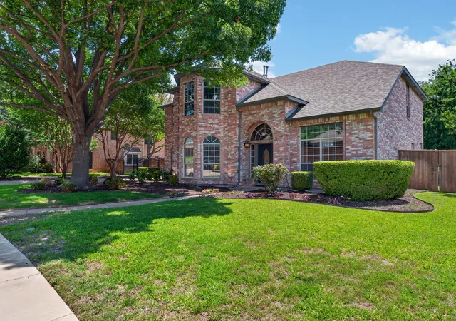 Photo 4 of Single family home for sale at 3209 Normandy Dr, Mc Kinney, TX 75070 | MLS# 21294433 | Listing updated on 2026-09-12