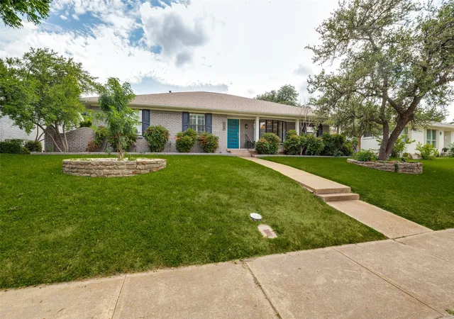 Photo 1 of Single family home for sale at 9421 Meadowknoll Dr, Dallas, TX 75243 | MLS# 21290465 | Listing updated on 2026-09-13