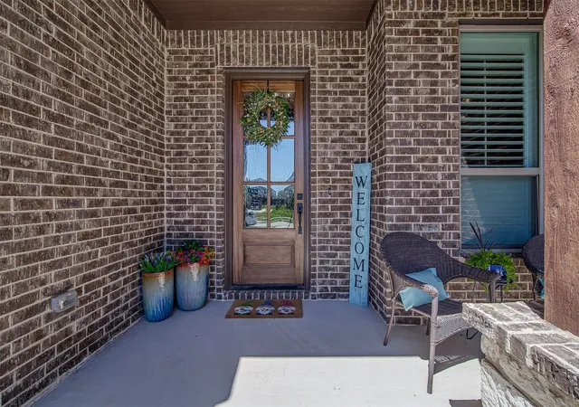 Photo 2 of Sale Pending at 1214 Woodside Dr, Mansfield, TX 76063 | MLS# 21294699 | Listing updated on 2026-09-16