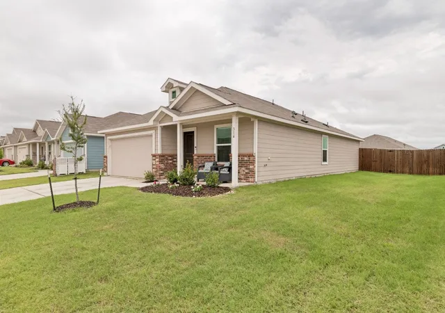 Photo 2 of Single family home for sale at 314 Ashbrook Wy, Princeton, TX 75407 | MLS# 21288149 | Listing updated on 2026-09-14