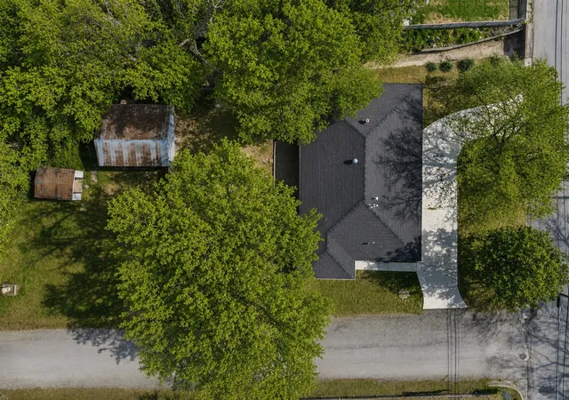 Photo 3 of Single family home for sale at 600 N Mill St, Bowie, TX 76230 | MLS# 21281090 | Listing updated on 2026-09-13