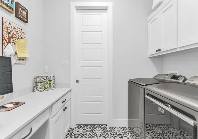 Photo 3 of Sale Pending at 8138 Edgefield Ct, Frisco, TX 75035 | MLS# 21284656 | Listing updated on 2026-09-15