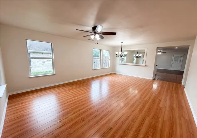 Photo 3 of Single family home for sale at 111 Forest Park Ln, Red Oak, TX 75154 | MLS# 21295619 | Listing updated on 2026-09-25