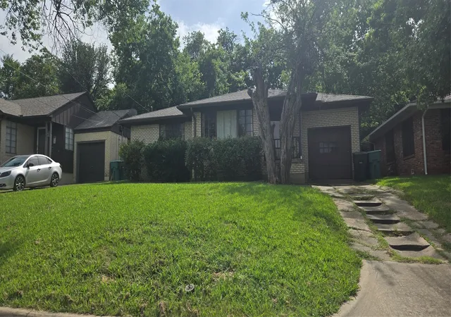 Photo 1 of Single family home for sale at 626 Kessler Blvd, Sherman, TX 75092 | MLS# 21294409 | Listing updated on 2026-07-29