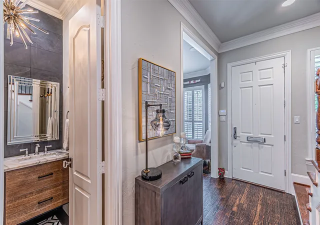 Photo 3 of Single family home for sale at 3637 Reagan St, Dallas, TX 75219 | MLS# 21293479 | Listing updated on 2026-09-13