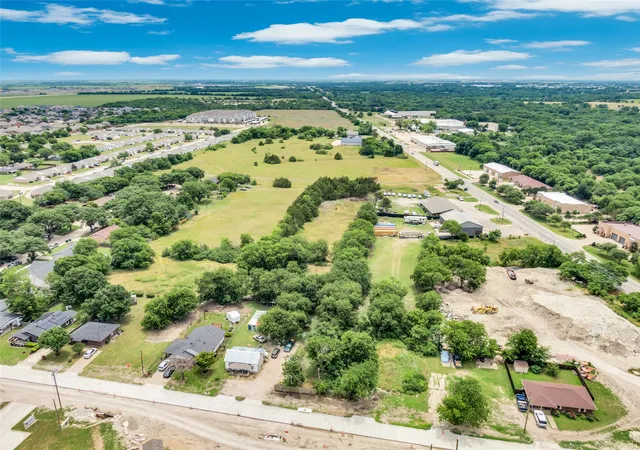 Photo 3 of Land for sale at 200 Graham St, Waxahachie, TX 75165 | MLS# 21289875 | Listing updated on 2026-09-11
