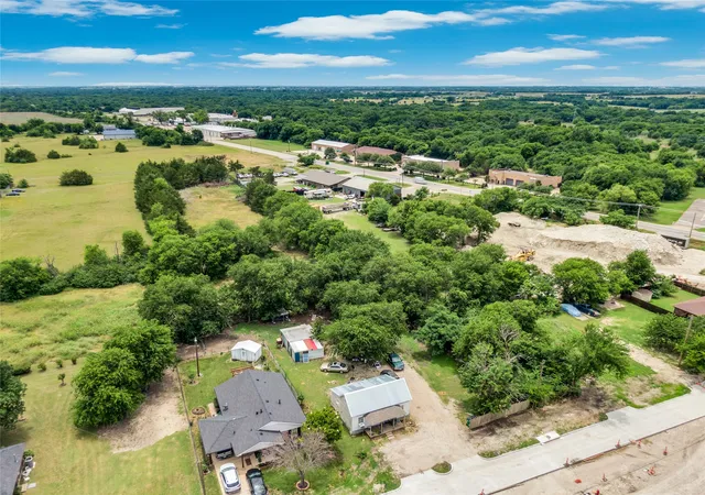 Photo 3 of Land for sale at 200 Graham St, Waxahachie, TX 75165 | MLS# 21289875 | Listing updated on 2026-09-11